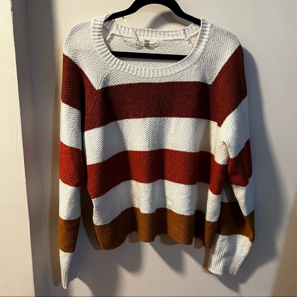 Cute cropped sweater - Picture 2 of 4